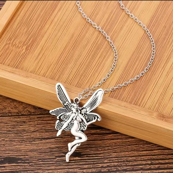 $2/$25 or 3/$35 NWOT Silver dangling fairy necklace - Picture 6 of 11